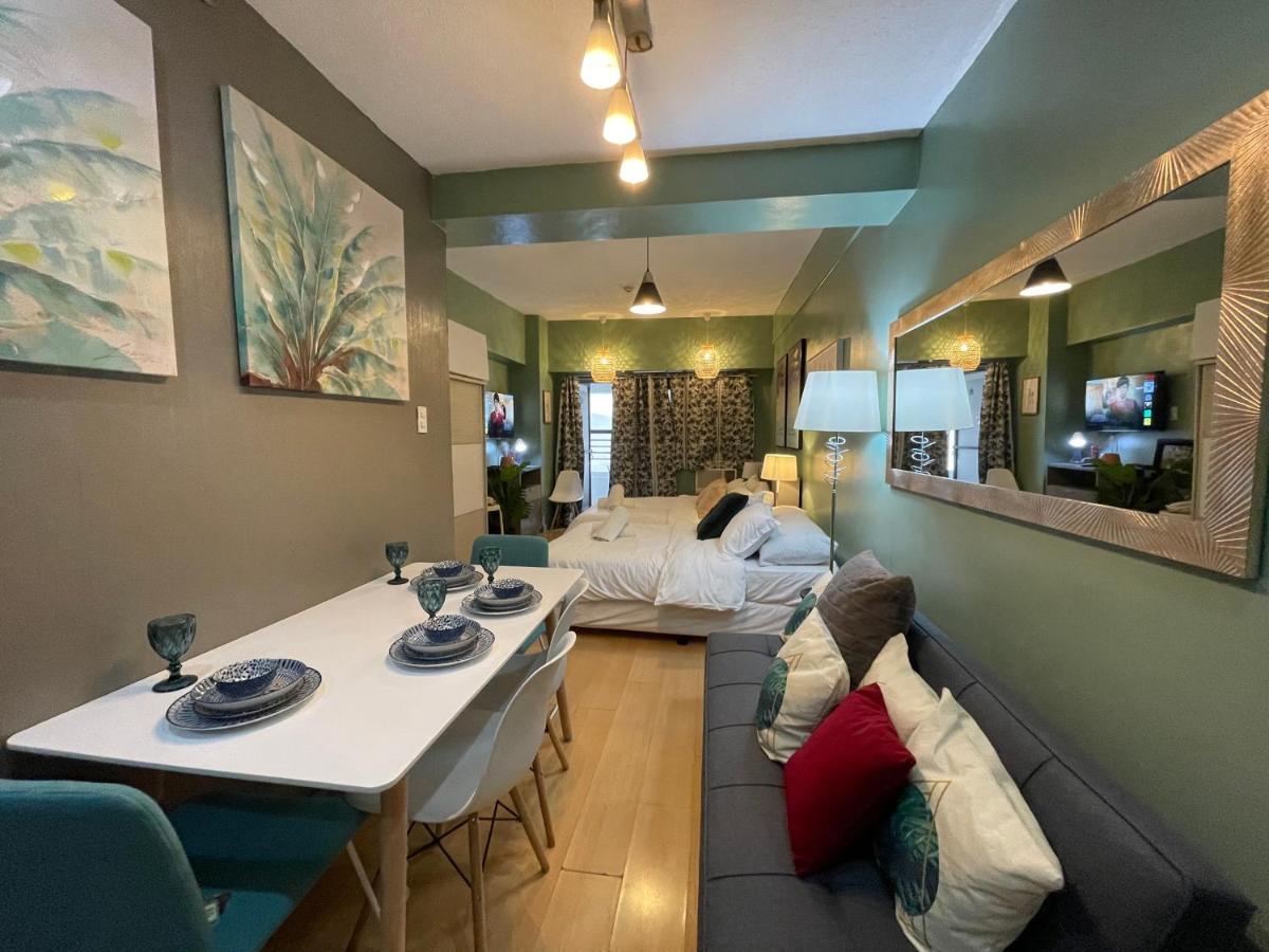 Poolside Family Room Greenbelt Makati Makati City Dış mekan fotoğraf